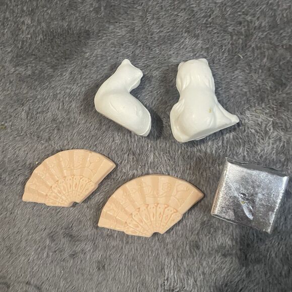 Set of 5 Vintage Soaps - 2 Kittens Cats 2 Fans 1 Block Wrapped Soap - Picture 6 of 6